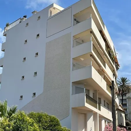 Apartment Mistral Seaside - 200m De La Cannes