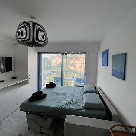 Mistral Seaside - 200m De La *